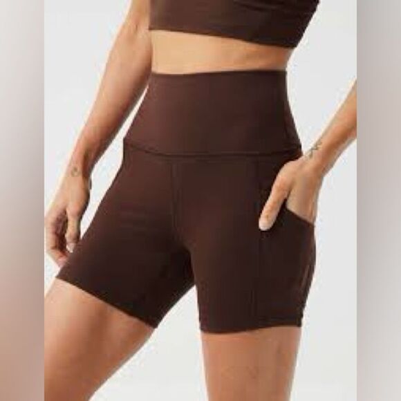 OFFLINE By Aerie The Hugger 5" Pocket Bike Short in Canyon Sun Brown XXS NWT - Picture 1 of 7